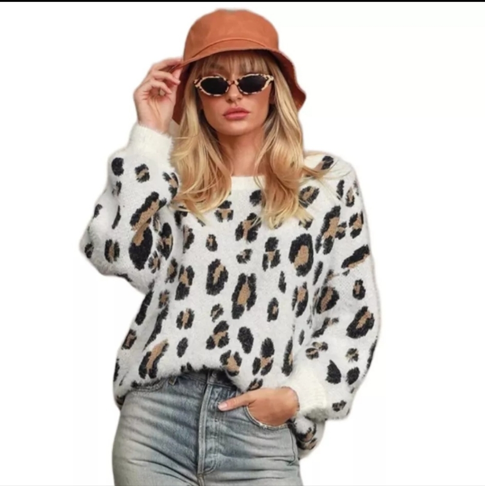 LULUS Free Spirited White Leopard Print Eyelash Knit Sweater Small S